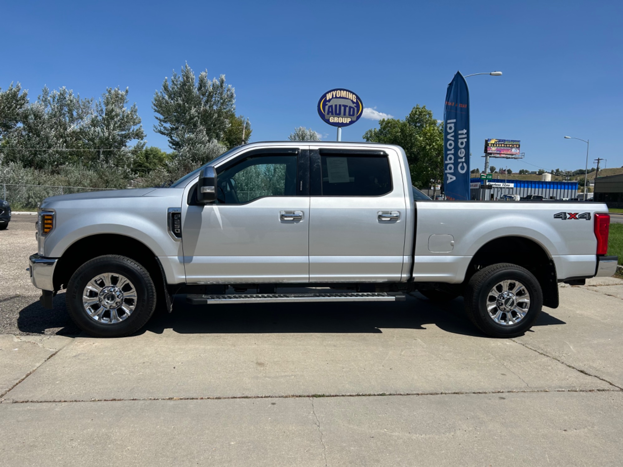 photo of ****SOLD**** 2018 Ford F-250 XLT Crew Cab 4WD
